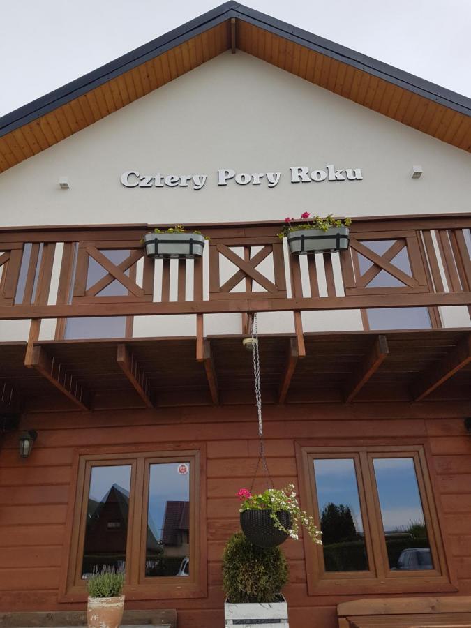 Cztery Pory Roku Villa ซาร์บินโนโว ภายนอก รูปภาพ
